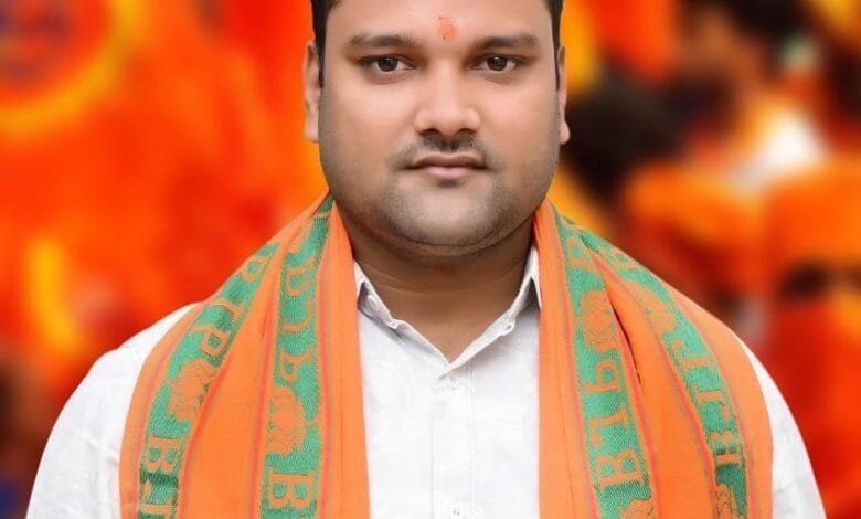 राहुल गांधी हिंदू विरोधी ही नहीं बल्कि महिला द्वेषी भी है- अंकित अग्रवाल राहुल गांधी हिंदू विरोधी ही नहीं बल्कि महिला द्वेषी भी है- अंकित अग्रवाल kshititech