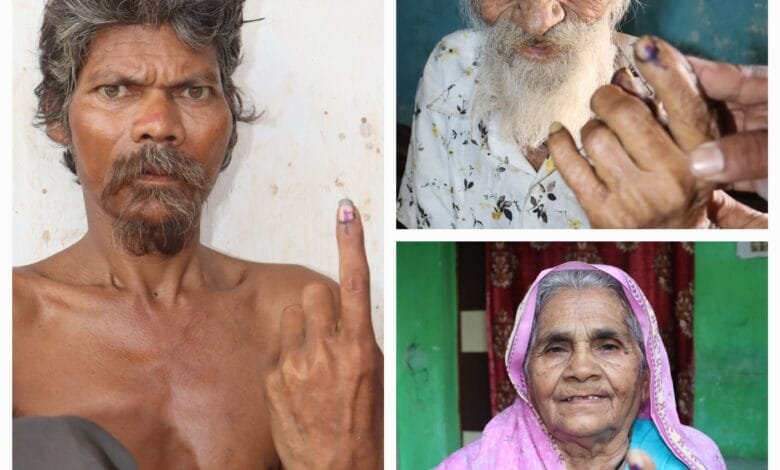 होम वोटिंग के माध्यम से घर पर मतदान कर 85 वर्षीय श्री राम नारायण शर्मा लोकतंत्र के महापर्व में हुए शामिल होम वोटिंग के माध्यम से घर पर मतदान कर 85 वर्षीय श्री राम नारायण शर्मा लोकतंत्र के महापर्व में हुए शामिल kshititech