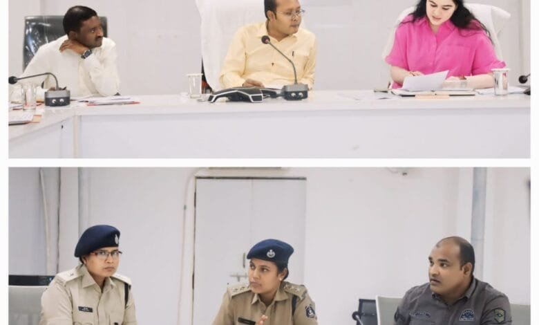 कलेक्टर और एसपी ने जिले में आगामी लोकसभा निर्वाचन 2024 के मद्देनजर कानून व्यवस्था के संबंध में ली बैठक कलेक्टर और एसपी ने जिले में आगामी लोकसभा निर्वाचन 2024 के मद्देनजर कानून व्यवस्था के संबंध में ली बैठक kshititech