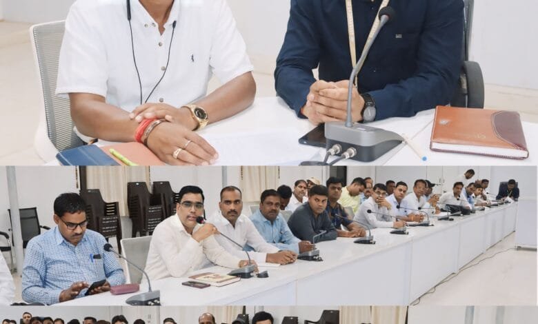 सुविधा केंद्र, दिव्यांग एवं 85+ आयु वर्ग के मतदाताओं के "होम वोटिंग" हेतु प्रशिक्षण का हुआ आयोजन सुविधा केंद्र, दिव्यांग एवं 85+ आयु वर्ग के मतदाताओं के "होम वोटिंग" हेतु प्रशिक्षण का हुआ आयोजन kshititech