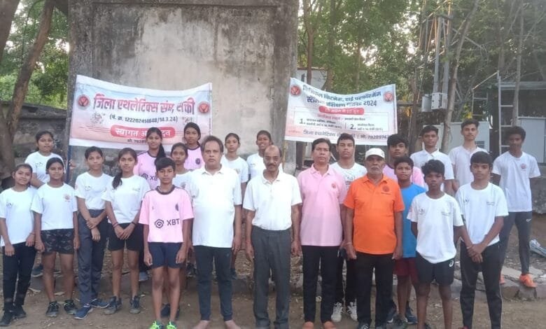 घनश्याम वाटिका में जिला एथलीट संघ द्वारा ग्रीष्मकालीन प्रशिक्षण शिविर आयोजित घनश्याम वाटिका में जिला एथलीट संघ द्वारा ग्रीष्मकालीन प्रशिक्षण शिविर आयोजित kshititech