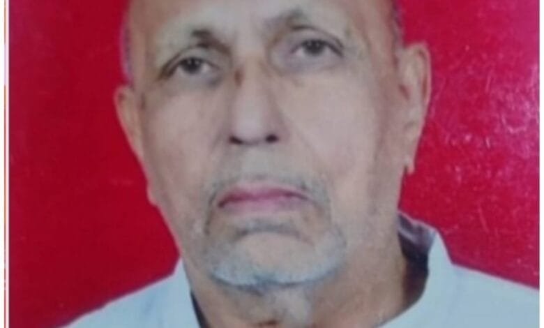 सरस्वती शिशु मंदिर परिवार ने दी पूर्व जिला संघ चालक रामचंद्र थावाणी को श्रद्धांजलि सरस्वती शिशु मंदिर परिवार ने दी पूर्व जिला संघ चालक रामचंद्र थावाणी को श्रद्धांजलि kshititech