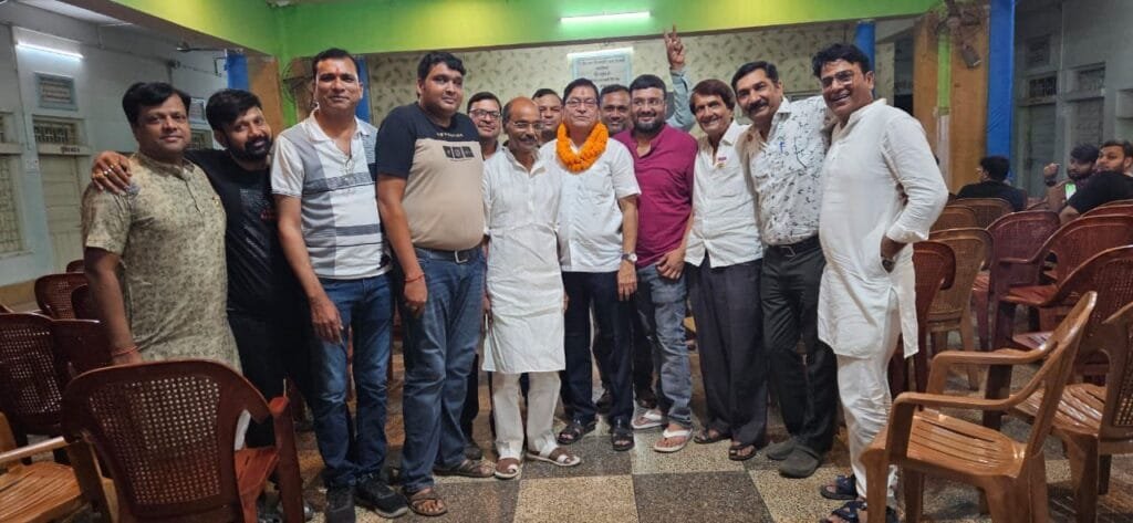 अग्रवाल सभा सक्ती के नए अध्यक्ष बने श्यामसुंदर अग्रवाल अग्रवाल सभा सक्ती के नए अध्यक्ष बने श्यामसुंदर अग्रवाल kshititech