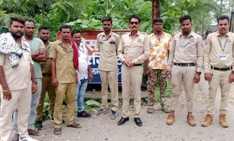 छत्तीसगढ़ ड्राइवर महासंगठन को दी गई नए कानून एवम् एम व्ही एक्ट की जानकारी छत्तीसगढ़ ड्राइवर महासंगठन को दी गई नए कानून एवम् एम व्ही एक्ट की जानकारी kshititech