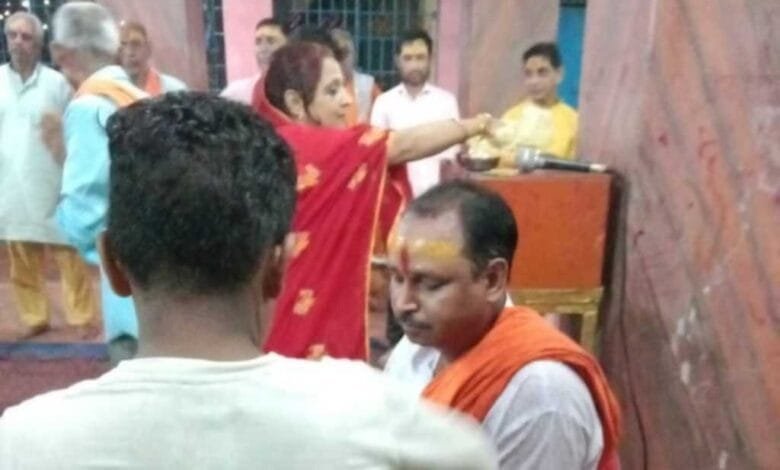 गुरु पूर्णिमा के पावन अवसर पर सक्ती के महामाया मंदिर में सुंदरकांड का पाठ का हुआ आयोजन गुरु पूर्णिमा के पावन अवसर पर सक्ती के महामाया मंदिर में सुंदरकांड का पाठ का हुआ आयोजन kshititech