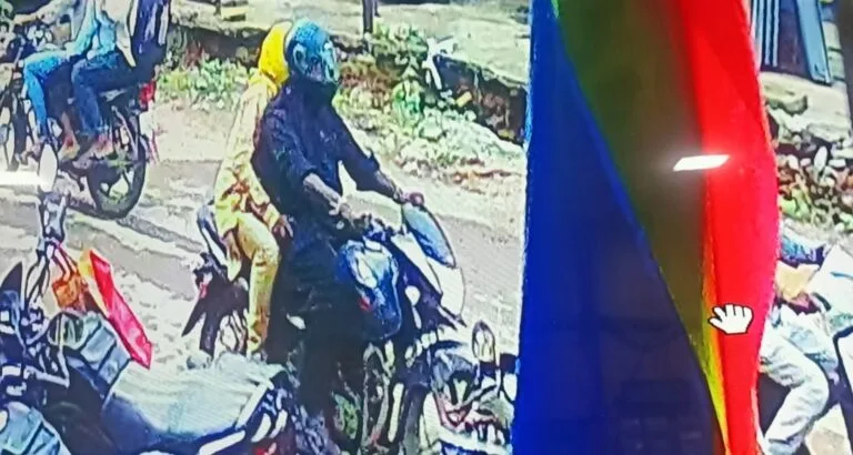 सक्ती की अग्रवाल महिला हुई चेन स्नेचिंग का शिकार सक्ती की अग्रवाल महिला हुई चेन स्नेचिंग का शिकार kshititech