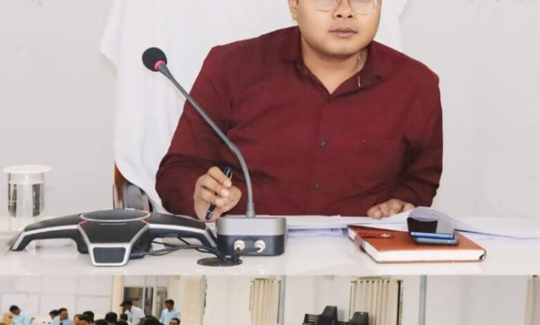 स्पेशल कैंपेन चलाकर छूटे लोगो का योजनाबद्ध ढंग से बनाए आयुष्मान कार्ड- कलेक्टर स्पेशल कैंपेन चलाकर छूटे लोगो का योजनाबद्ध ढंग से बनाए आयुष्मान कार्ड- कलेक्टर kshititech