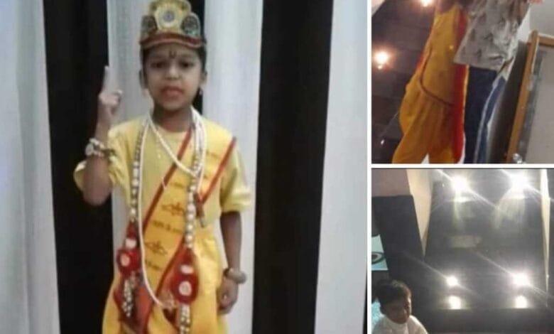 मच गया शोर सारी नगरी रे आया ब्रज का बांका संभाल तेरी गगरी रे । अंशिका लक्ष्य अग्रवाल मच गया शोर सारी नगरी रे आया ब्रज का बांका संभाल तेरी गगरी रे । अंशिका लक्ष्य अग्रवाल kshititech
