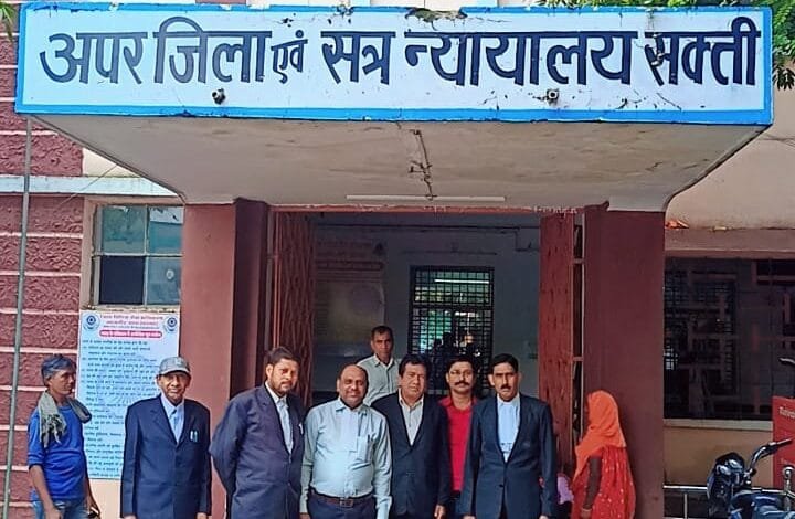 बहुचर्चित सरपंच हत्याकांड के आरोपियों को आजीवन कारावास की सजा बहुचर्चित सरपंच हत्याकांड के आरोपियों को आजीवन कारावास की सजा kshititech