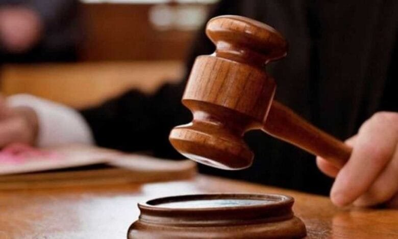 लापरवाही पूर्वक वाहन चलाकर बच्चे को ठोकर मार कर मृत्यु करने के मामले में वाहन चालक को एक साल का कारावास और जुर्माना की सजा लापरवाही पूर्वक वाहन चलाकर बच्चे को ठोकर मार कर मृत्यु करने के मामले में वाहन चालक को एक साल का कारावास और जुर्माना की सजा kshititech