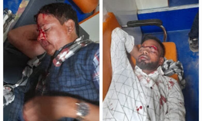 सड़क दुर्घटना में दो बाइक सवार घायल<br>जिला अस्पताल में भर्ती सड़क दुर्घटना में दो बाइक सवार घायल<br>जिला अस्पताल में भर्ती kshititech