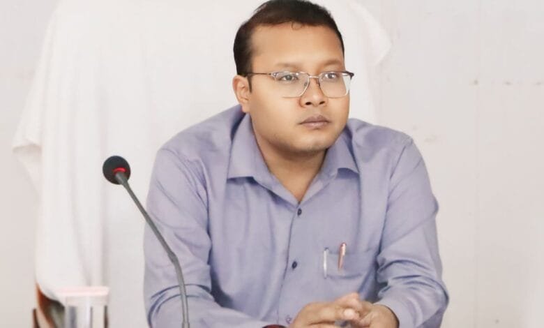 कलेक्टर ने त्रिस्तरीय पंचायत आम निर्वाचन 2024-25 के लिए रिटर्निंग ऑफिसर और सहायक रिटर्निंग ऑफिसर किया नियुक्त कलेक्टर ने त्रिस्तरीय पंचायत आम निर्वाचन 2024-25 के लिए रिटर्निंग ऑफिसर और सहायक रिटर्निंग ऑफिसर किया नियुक्त kshititech