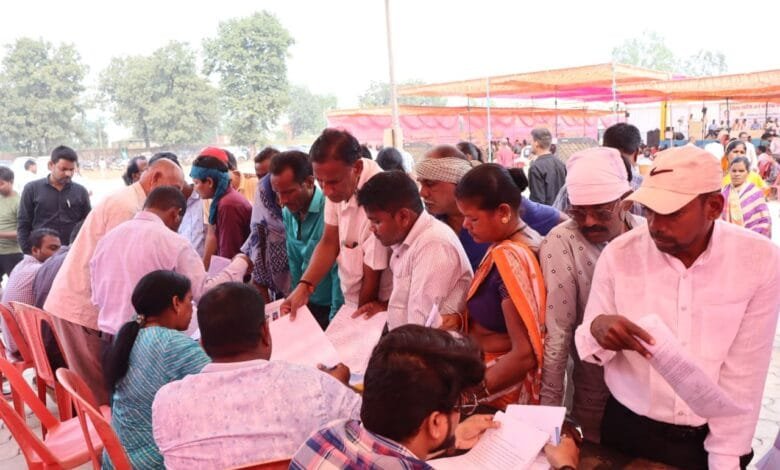 जनसमस्या निवारण शिविर में प्राप्त 349 आवेदनों में से 241 आवेदनों का मौके पर ही किया गया निराकरण जनसमस्या निवारण शिविर में प्राप्त 349 आवेदनों में से 241 आवेदनों का मौके पर ही किया गया निराकरण kshititech