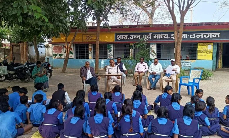 सायबर जागरूकता, यातायात सुरक्षा एवं महिला एवं बालिका से संबंधित अपराध के संबंध में किया गया जागरूकता कार्यक्रम सायबर जागरूकता, यातायात सुरक्षा एवं महिला एवं बालिका से संबंधित अपराध के संबंध में किया गया जागरूकता कार्यक्रम kshititech