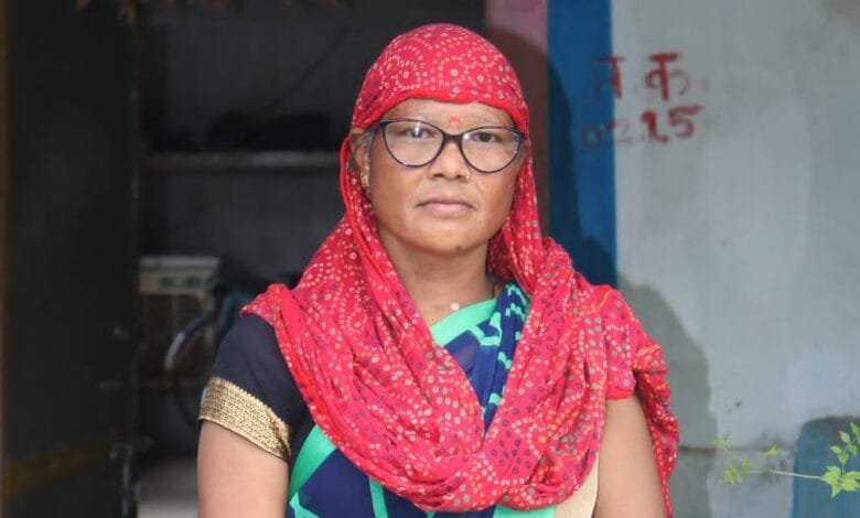मुख्यमंत्री विशेष स्वास्थ्य सहायता योजना से मालखरौदा की उर्मिला करा रही कैंसर का नि:शुल्क इलाज मुख्यमंत्री विशेष स्वास्थ्य सहायता योजना से मालखरौदा की उर्मिला करा रही कैंसर का नि:शुल्क इलाज kshititech