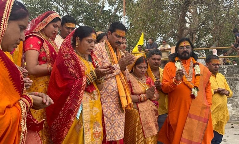 जांजगीर नगर के तलवापारा, राठौर भवन में भव्य कलश यात्रा के साथ श्रीमद् भागवत कथा महोत्सव का हुआ शुभारंभ जांजगीर नगर के तलवापारा, राठौर भवन में भव्य कलश यात्रा के साथ श्रीमद् भागवत कथा महोत्सव का हुआ शुभारंभ kshititech
