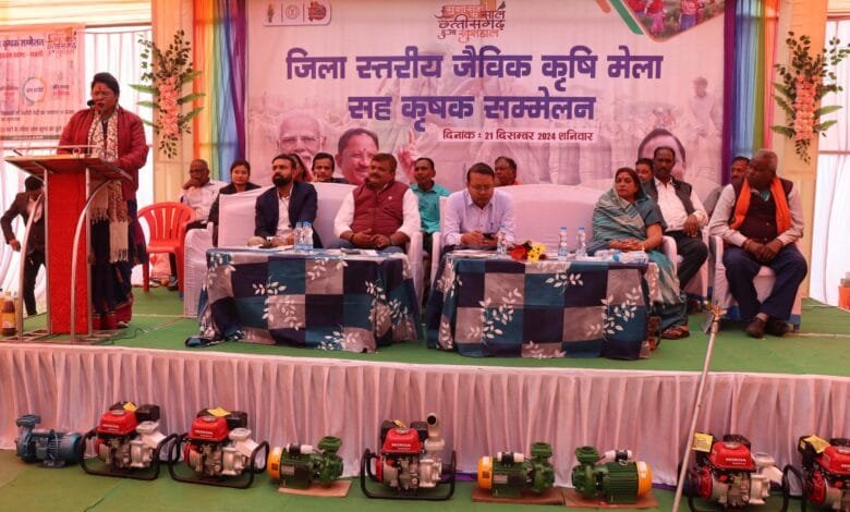 सक्ती के कन्नौजिया भवन पोरथा में आयोजित हुआ कार्यक्रम सक्ती के कन्नौजिया भवन पोरथा में आयोजित हुआ कार्यक्रम kshititech