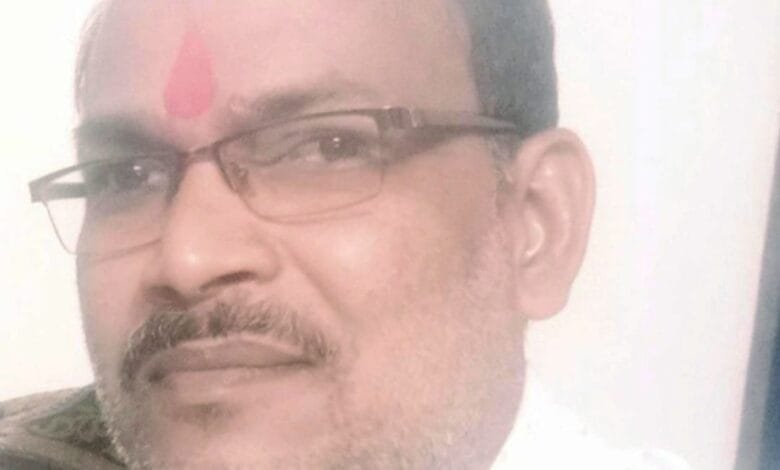 कैशलेस मेडिकल सुविधा कर्मचारियों के लिए वर्तमान समय की प्रमुख जरुरत, प्रदेश में जल्द लागू करने की मांग… तिवारी कैशलेस मेडिकल सुविधा कर्मचारियों के लिए वर्तमान समय की प्रमुख जरुरत, प्रदेश में जल्द लागू करने की मांग… तिवारी kshititech