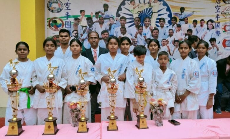 आशिहरा कराटे छत्तीसगढ़ ने किया राज्य का नाम रोशन आशिहरा कराटे छत्तीसगढ़ ने किया राज्य का नाम रोशन kshititech