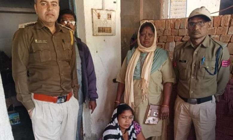 अवैध महुआ शराब पर आबकारी वृत्त सक्ती में आबकारी टीम की बड़ी कार्रवाई अवैध महुआ शराब पर आबकारी वृत्त सक्ती में आबकारी टीम की बड़ी कार्रवाई kshititech