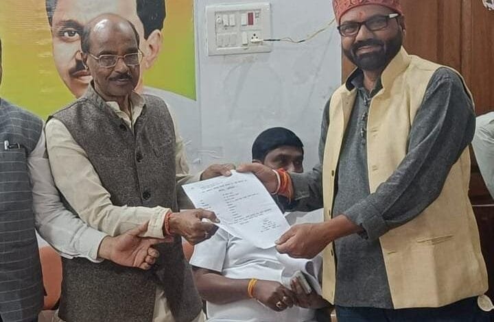 नगरपालिका परिषद सक्ती अध्यक्ष पद के लिए दीपक गुप्ता ने भी की दावेदारी पेश नगरपालिका परिषद सक्ती अध्यक्ष पद के लिए दीपक गुप्ता ने भी की दावेदारी पेश kshititech