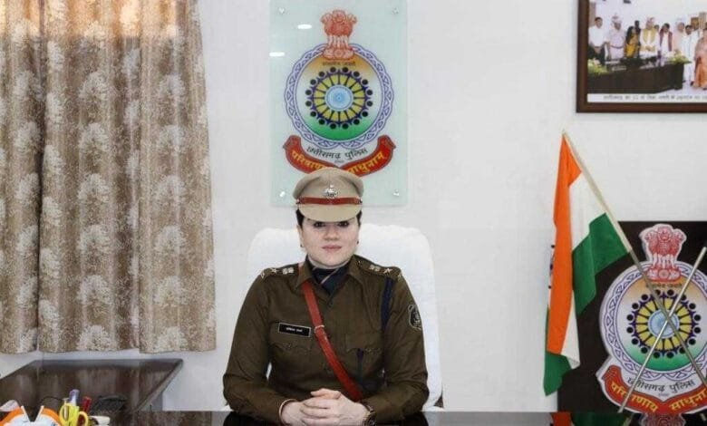 सीएम के कार्यक्रम से नदारद था टीआई IPS अंकिता शर्मा ने किया सस्पेंड सीएम के कार्यक्रम से नदारद था टीआई IPS अंकिता शर्मा ने किया सस्पेंड kshititech