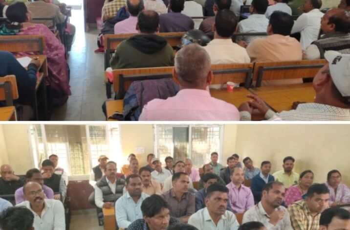 सक्ती के जिला शिक्षा अधिकारी चंद्रा ने ली विषय विशेषज्ञ शिक्षकों की संयुक्त बैठक-कक्षा 5 वी तथा 8 वी की जिले में एकीकृत परीक्षा का होगा आयोजन सक्ती के जिला शिक्षा अधिकारी चंद्रा ने ली विषय विशेषज्ञ शिक्षकों की संयुक्त बैठक-कक्षा 5 वी तथा 8 वी की जिले में एकीकृत परीक्षा का होगा आयोजन kshititech