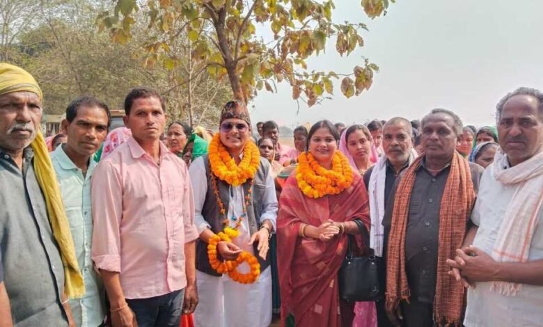 जिला पंचायत सदस्य पद के लिए राजा धर्मेंद्र सिंह ने हज़ारो समर्थकों के साथ भरा नामांकन जिला पंचायत सदस्य पद के लिए राजा धर्मेंद्र सिंह ने हज़ारो समर्थकों के साथ भरा नामांकन kshititech