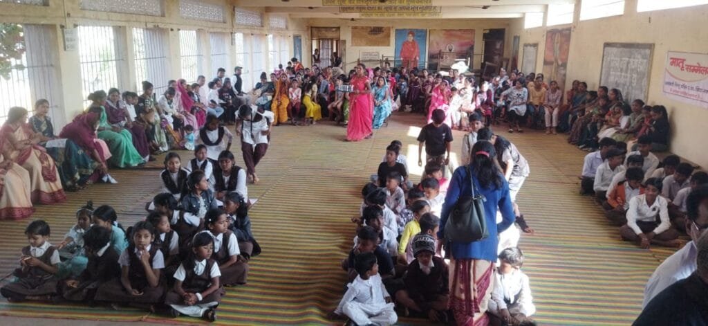 सरस्वती शिशु मंदिर उच्चतर माध्यमिक विद्यालय सक्ती में वार्षिक खेल एवं मातृ सम्मेलन कार्यक्रम का हुआ आयोजन सरस्वती शिशु मंदिर उच्चतर माध्यमिक विद्यालय सक्ती में वार्षिक खेल एवं मातृ सम्मेलन कार्यक्रम का हुआ आयोजन kshititech