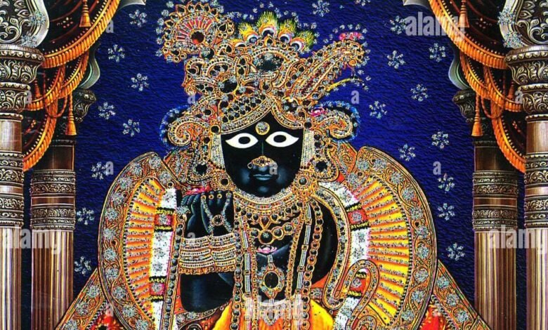 अक्षय तृतीया के दिन ही होते हैं बांके बिहारी जी के चरण दर्शन, जानें मान्यता अक्षय तृतीया के दिन ही होते हैं बांके बिहारी जी के चरण दर्शन, जानें मान्यता kshititech