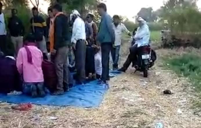 जनपद पंचायत जैजैपुर के अंतर्गत ग्राम हरेठी कला में जुआ का मामला जनपद पंचायत जैजैपुर के अंतर्गत ग्राम हरेठी कला में जुआ का मामला kshititech