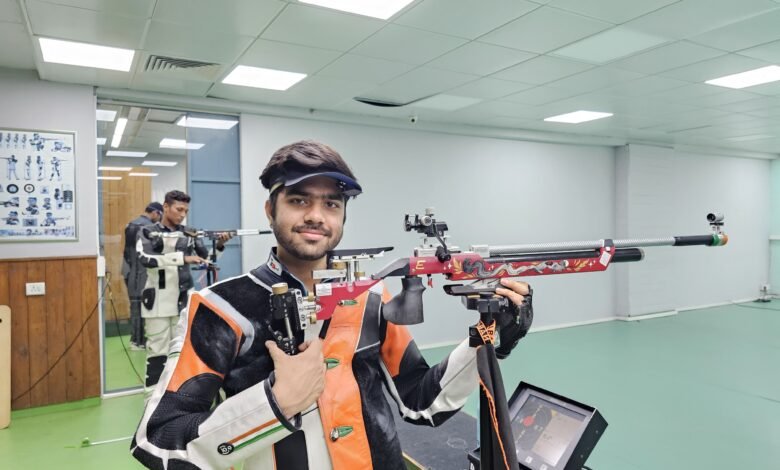 निशानेबाजी (शूटिंग ) प्रतियोगिता के लिए पीएम श्री केंद्रीय विद्यालय के छात्र मानस कनोजे का हुआ चयन निशानेबाजी (शूटिंग ) प्रतियोगिता के लिए पीएम श्री केंद्रीय विद्यालय के छात्र मानस कनोजे का हुआ चयन kshititech