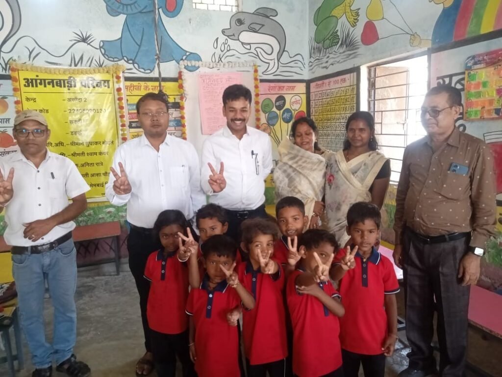 जल संरक्षण के प्रति जागरुक करने वाटरशेड यात्रा कार्यक्रम में शामिल हुए कलेक्टर और सीईओ जल संरक्षण के प्रति जागरुक करने वाटरशेड यात्रा कार्यक्रम में शामिल हुए कलेक्टर और सीईओ kshititech