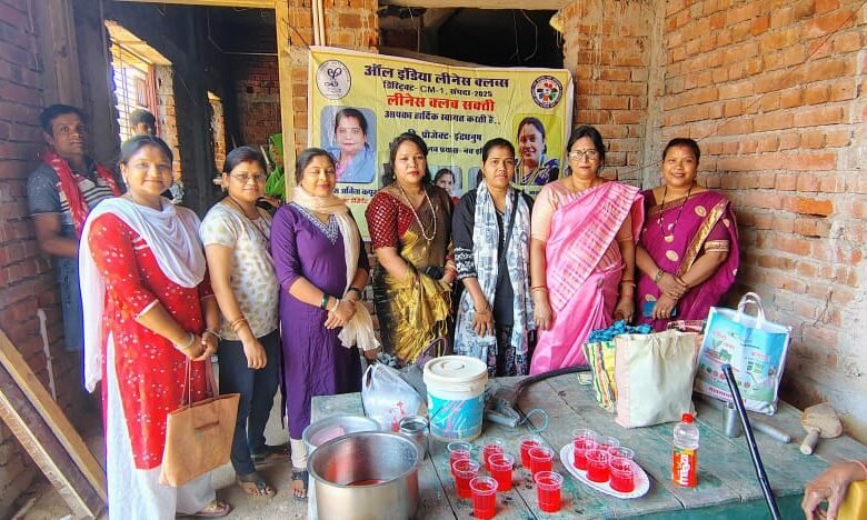 लीनेस क्लब सक्ती ने एक डिस्ट्रिक्ट एक सेवा के तहत मजदूरों को पिलाया शरबत लीनेस क्लब सक्ती ने एक डिस्ट्रिक्ट एक सेवा के तहत मजदूरों को पिलाया शरबत kshititech