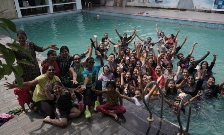 सक्ती के वासु रिसोर्ट में रॉयल डांस स्टूडियो द्वारा स्विमिंग पूल में हुआ एक्वा जुंबा सक्ती के वासु रिसोर्ट में रॉयल डांस स्टूडियो द्वारा स्विमिंग पूल में हुआ एक्वा जुंबा kshititech