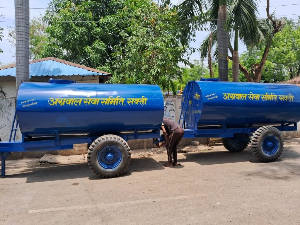 सक्ती में अग्रवाल सेवा समिति द्वारा प्रदत दो नग 4000 लीटर क्षमता वाली पानी टैंकर के लोकार्पण किया सक्ती में अग्रवाल सेवा समिति द्वारा प्रदत दो नग 4000 लीटर क्षमता वाली पानी टैंकर के लोकार्पण किया kshititech