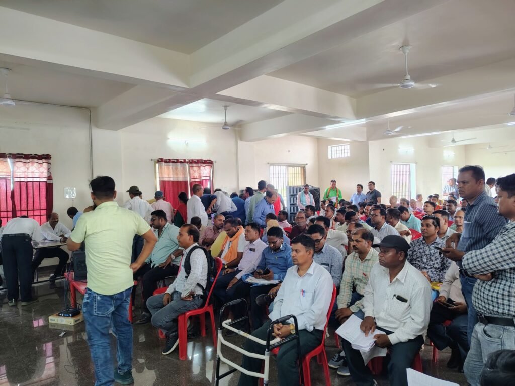 युक्तियुक्तकरण के तहत दूसरे दिन 298 शिक्षकों का किया गया काउंसलिंग युक्तियुक्तकरण के तहत दूसरे दिन 298 शिक्षकों का किया गया काउंसलिंग kshititech