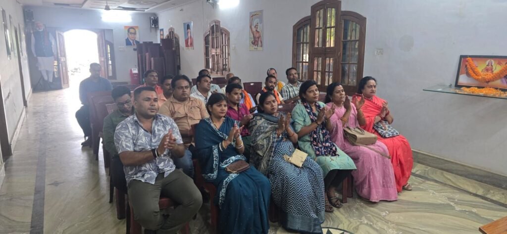 डॉ श्यामा प्रसाद मुखर्जी के बलिदान दिवस पर भाजपा ने दी श्रद्धांजलि डॉ श्यामा प्रसाद मुखर्जी के बलिदान दिवस पर भाजपा ने दी श्रद्धांजलि kshititech
