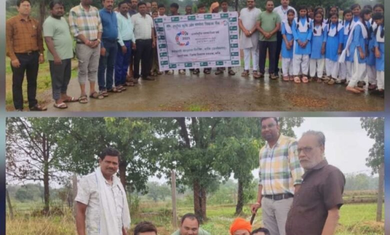 सेवा सहकारी समिति बरपालीकला में एक पेड़ माँ के नाम अंतर्गत धान खरीदी केन्द्र में वृक्षारोपण का कार्यक्रम संपन्न सेवा सहकारी समिति बरपालीकला में एक पेड़ माँ के नाम अंतर्गत धान खरीदी केन्द्र में वृक्षारोपण का कार्यक्रम संपन्न kshititech