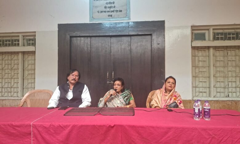 राजमहल विवाद मामले में राजमाता श्रीमती गीता सिंह ने ली पत्रकार वार्ता राजमहल विवाद मामले में राजमाता श्रीमती गीता सिंह ने ली पत्रकार वार्ता kshititech