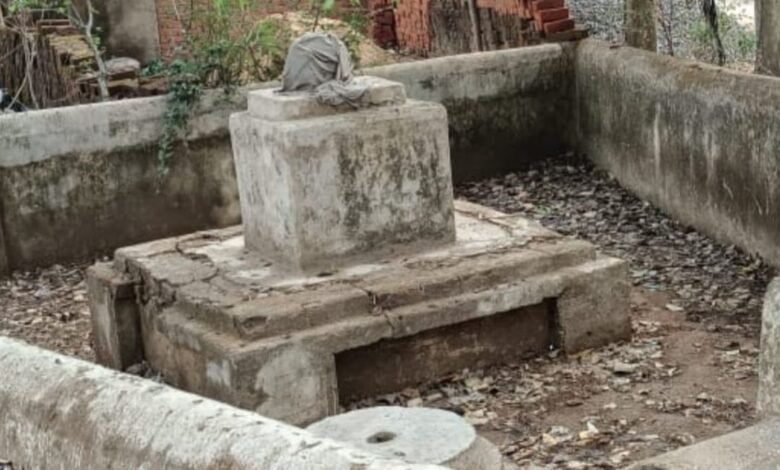 गांधी की खंडित प्रतिमा हटाकर नई प्रतिमा स्थापित किया जावे राष्ट्रीय मानवाधिकार एवं सामाजिक न्याय आयोग गांधी की खंडित प्रतिमा हटाकर नई प्रतिमा स्थापित किया जावे राष्ट्रीय मानवाधिकार एवं सामाजिक न्याय आयोग kshititech