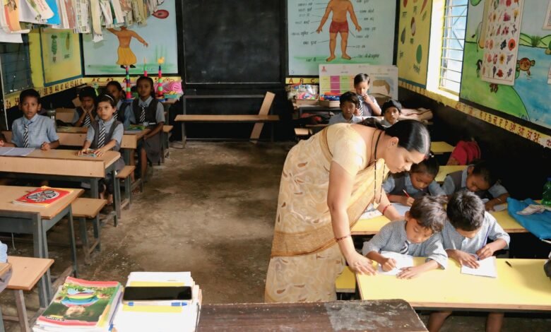युक्तियुक्तकरण के तहत शासकीय प्राथमिक शाला भक्तूडेरा में शिक्षक की हुई नियुक्ति युक्तियुक्तकरण के तहत शासकीय प्राथमिक शाला भक्तूडेरा में शिक्षक की हुई नियुक्ति kshititech