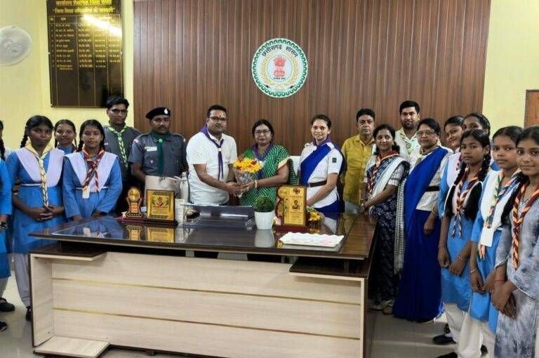 भारत स्काउट्स एवं गाइड्स जिला संघ सक्ती ने नवनियुक्त जिला शिक्षा अधिकारी एंव विकास खंड शिक्षा अधिकारी का किया स्वागत भारत स्काउट्स एवं गाइड्स जिला संघ सक्ती ने नवनियुक्त जिला शिक्षा अधिकारी एंव विकास खंड शिक्षा अधिकारी का किया स्वागत kshititech