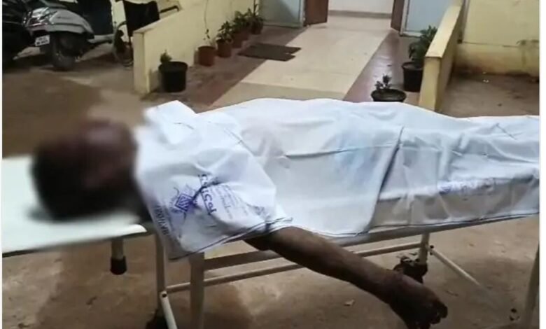 सक्ती में आपसी रंजिश में शख्स की पीट-पीटकर हत्या, बेटे पर भी किया हमला सक्ती में आपसी रंजिश में शख्स की पीट-पीटकर हत्या, बेटे पर भी किया हमला kshititech