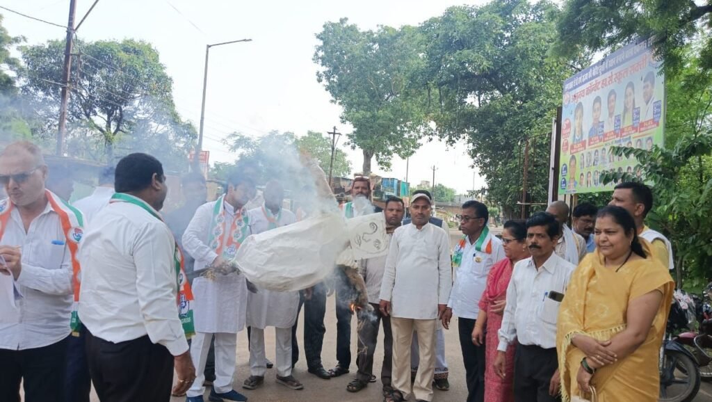 भाजपा बिजली हाफ योजना बन्द कर गरीबों पर कर रही हैं अत्याचार -कॉग्रेस भाजपा बिजली हाफ योजना बन्द कर गरीबों पर कर रही हैं अत्याचार -कॉग्रेस kshititech